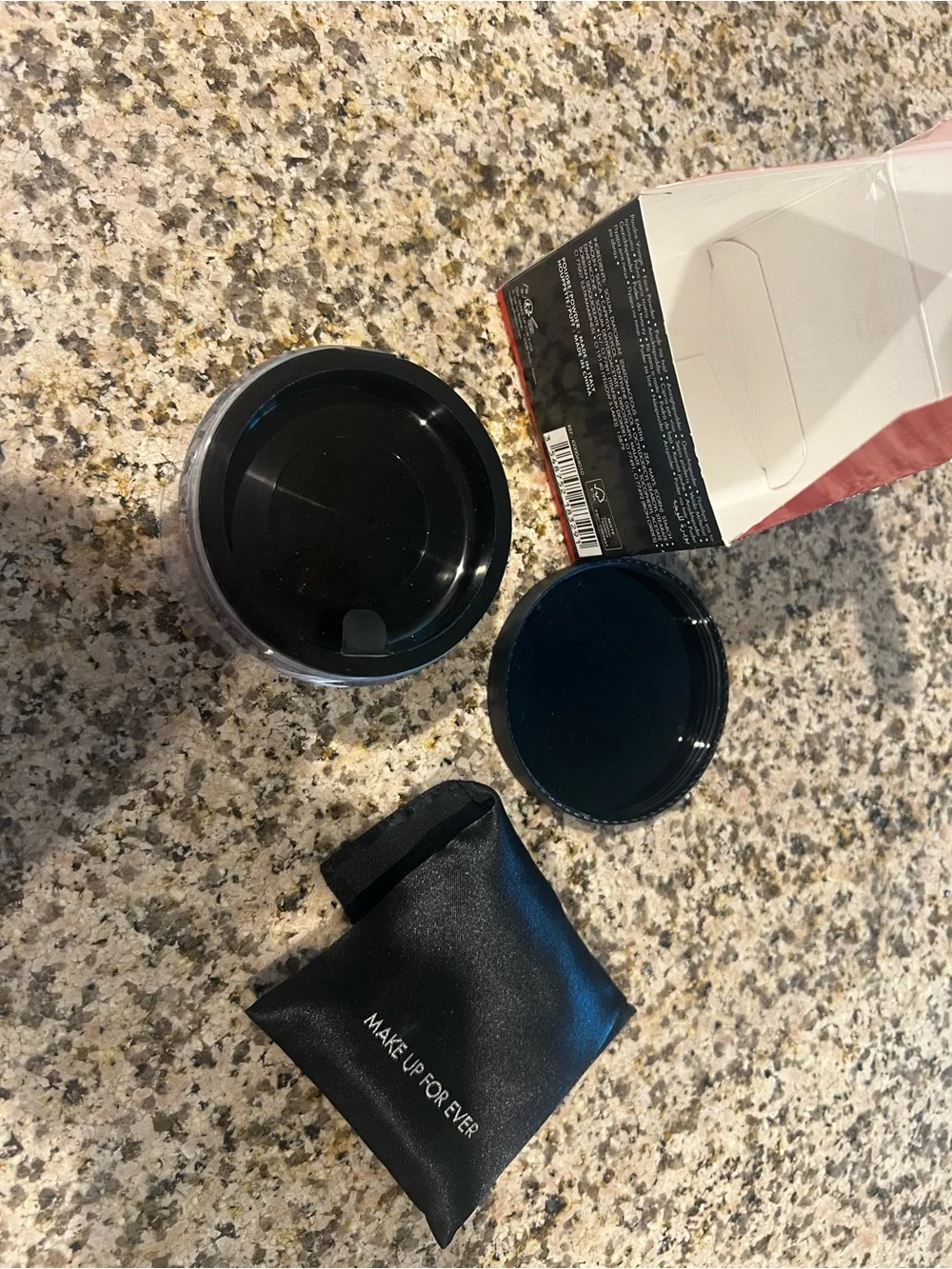 Makeup Forever Ultra HD Setting Powder - Black & Red Box